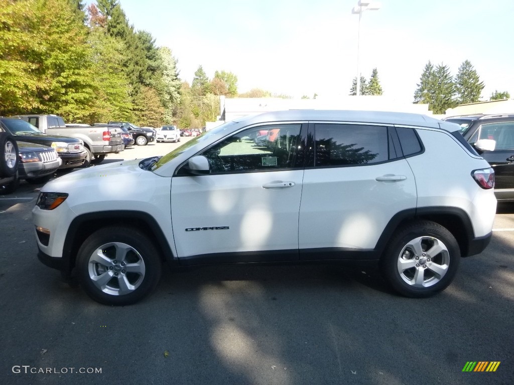 2018 Compass Latitude 4x4 - White / Black photo #2