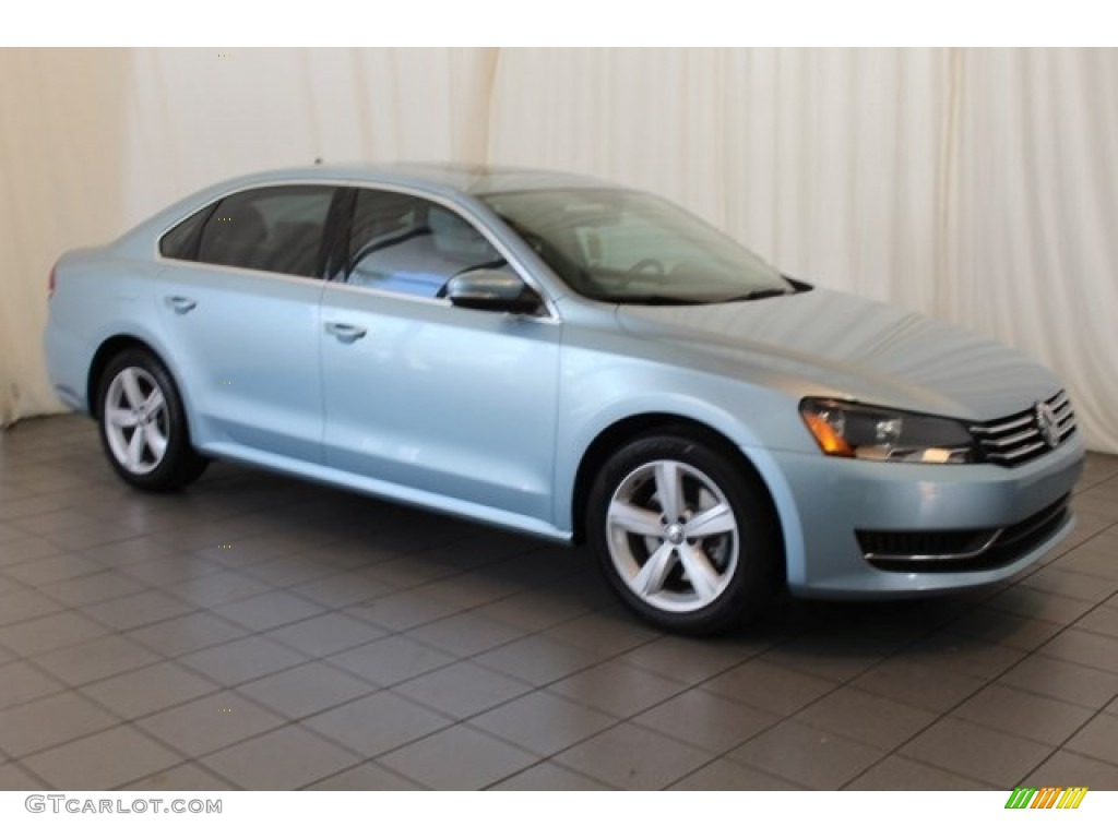 2013 Passat 2.5L SE - Glacier Blue Metallic / Cornsilk Beige photo #2