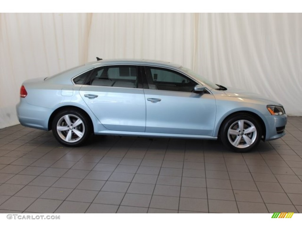 2013 Passat 2.5L SE - Glacier Blue Metallic / Cornsilk Beige photo #4