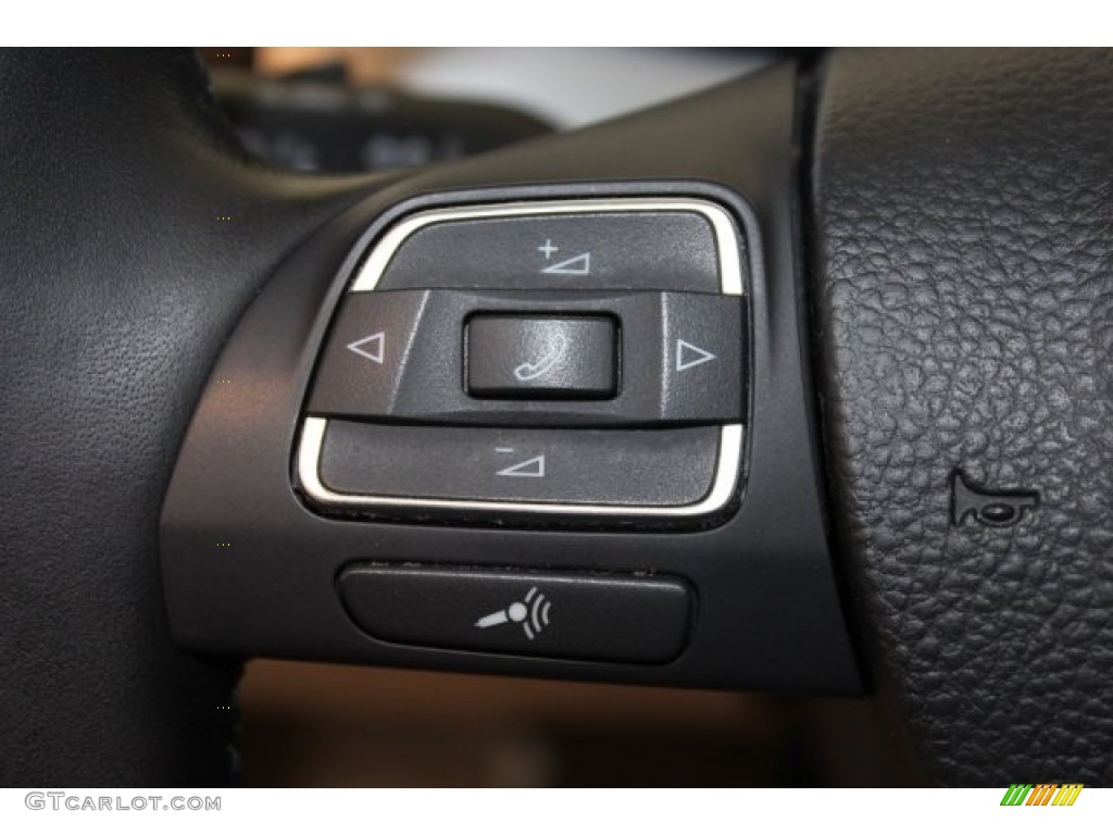 2013 Passat 2.5L SE - Glacier Blue Metallic / Cornsilk Beige photo #14