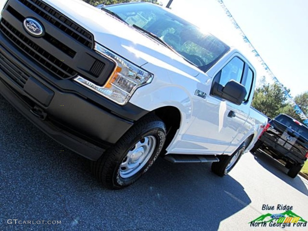 2018 F150 XL SuperCab 4x4 - Oxford White / Earth Gray photo #26