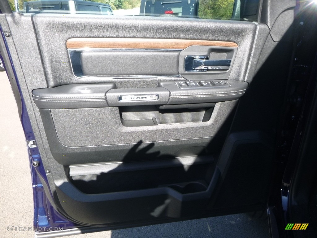 2018 1500 Laramie Crew Cab 4x4 - True Blue Pearl / Black photo #14