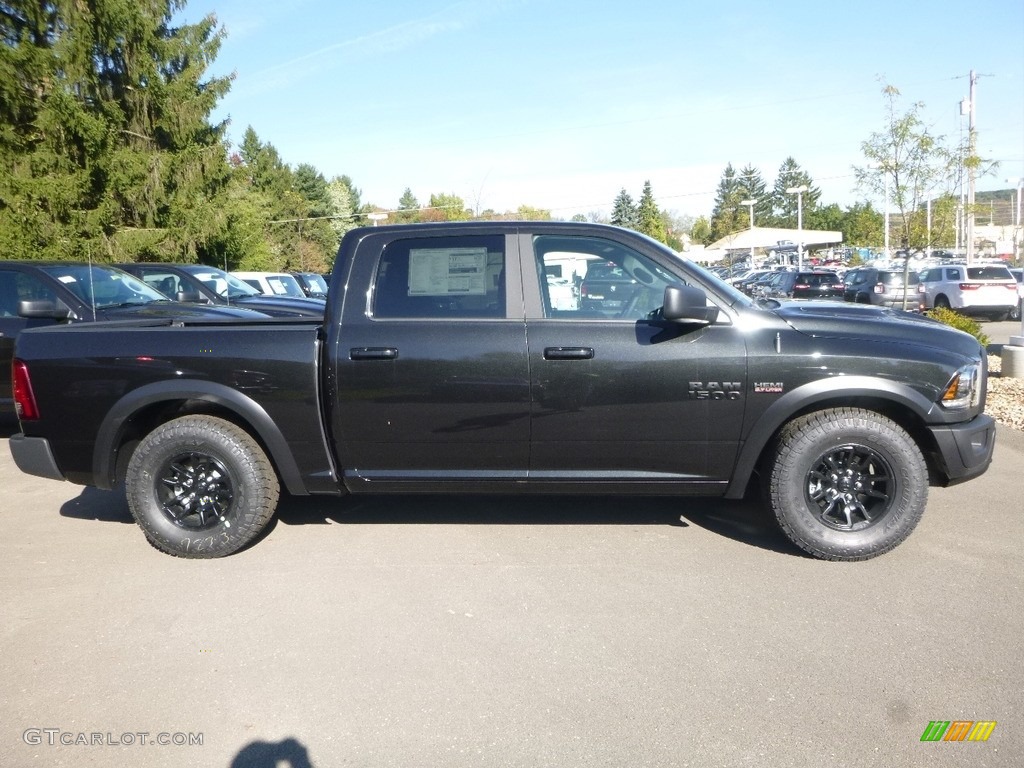 2018 1500 Rebel Crew Cab 4x4 - Brilliant Black Crystal Pearl / Black photo #6