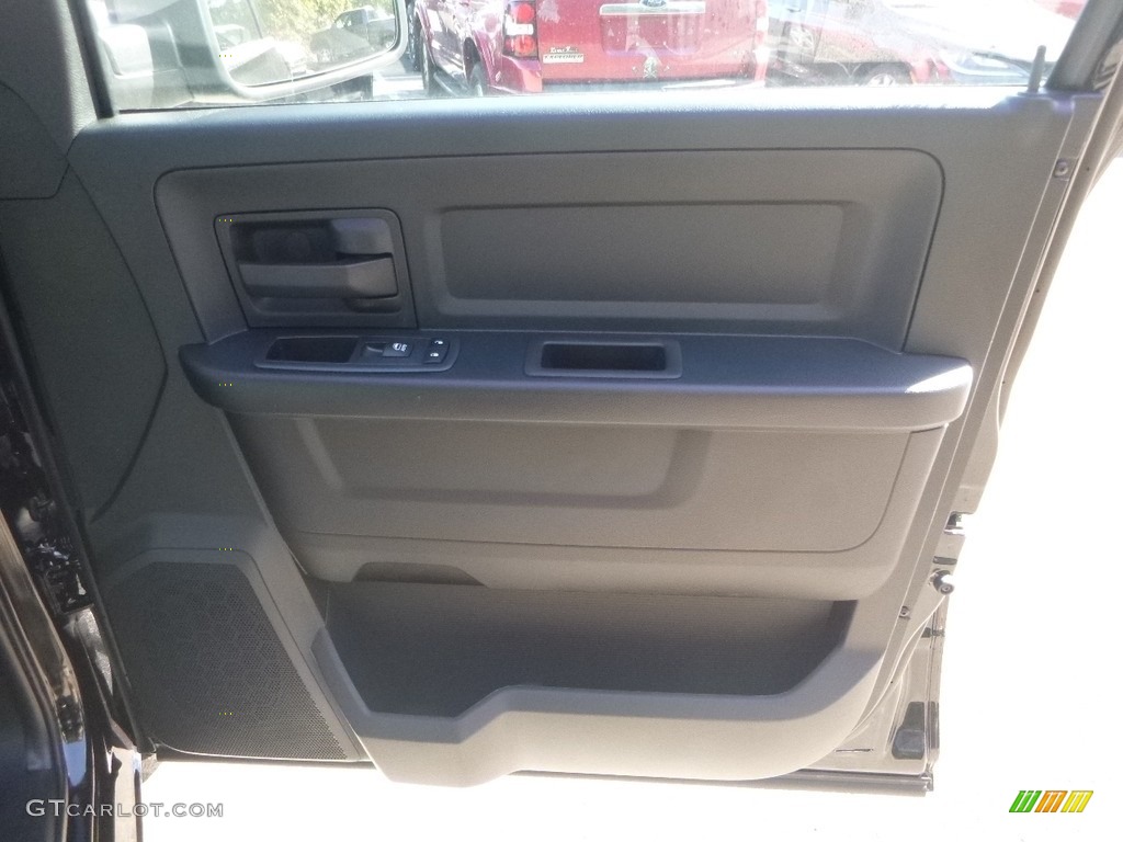 2018 1500 Express Quad Cab 4x4 - Brilliant Black Crystal Pearl / Black/Diesel Gray photo #10