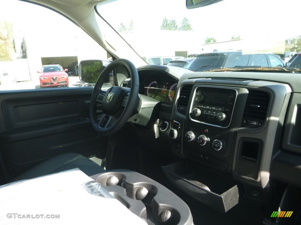 2018 1500 Express Quad Cab 4x4 - Brilliant Black Crystal Pearl / Black/Diesel Gray photo #12