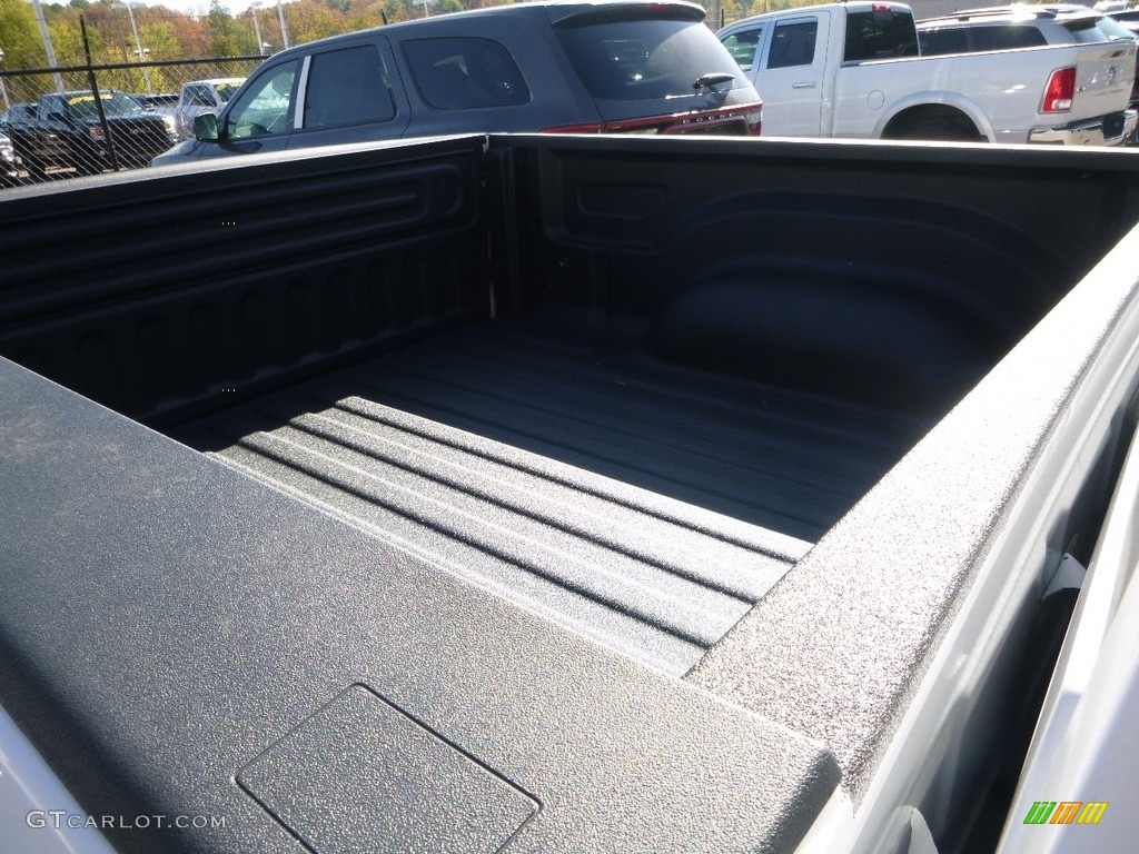 2018 1500 Rebel Crew Cab 4x4 - Bright White / Black photo #13