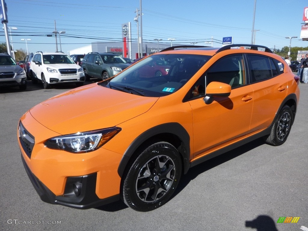 2018 Crosstrek 2.0i Premium - Sunshine Orange / Black photo #3