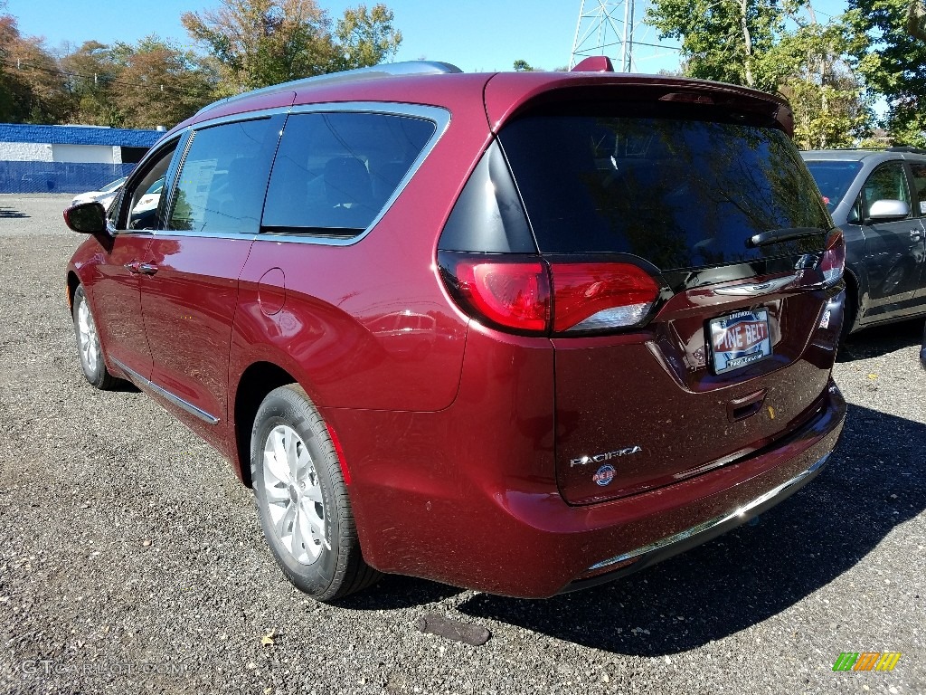 2018 Pacifica Touring L Plus - Velvet Red Pearl / Cognac/Alloy/Toffee photo #4