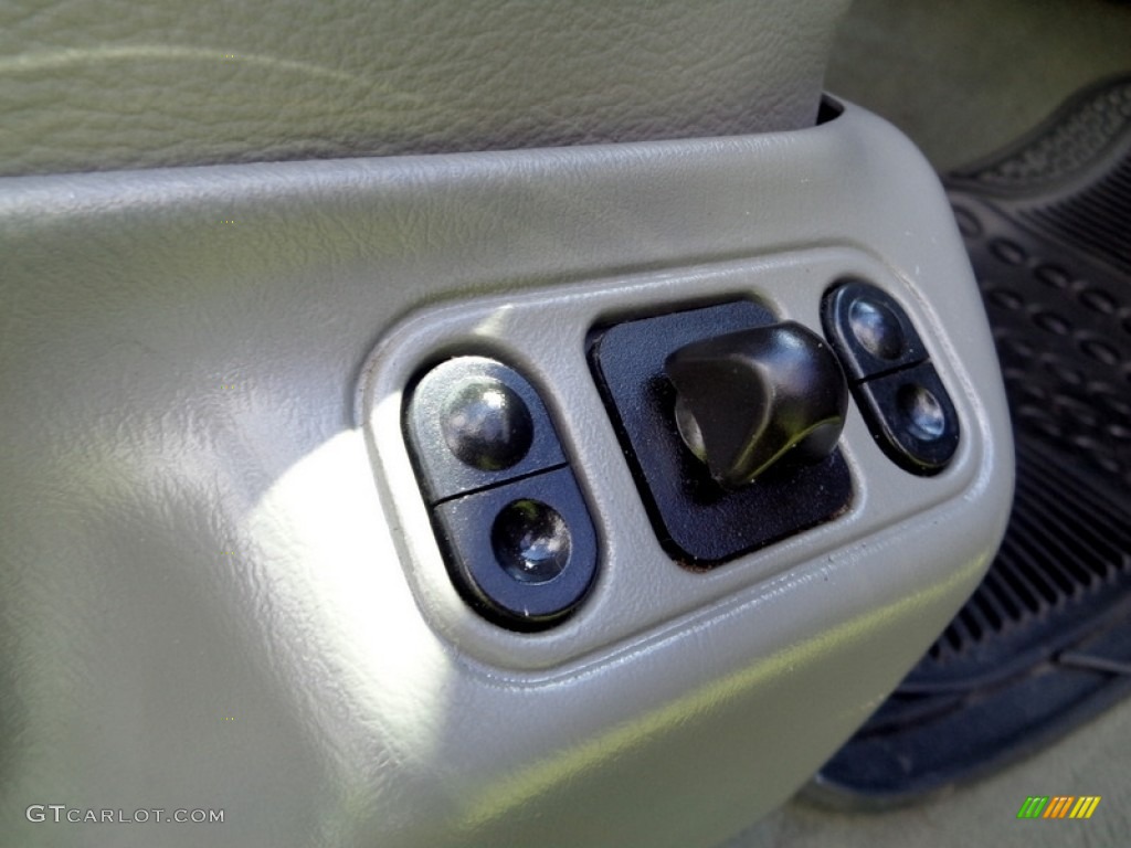 2003 F350 Super Duty Lariat Crew Cab 4x4 - Dark Shadow Grey Metallic / Medium Flint photo #41
