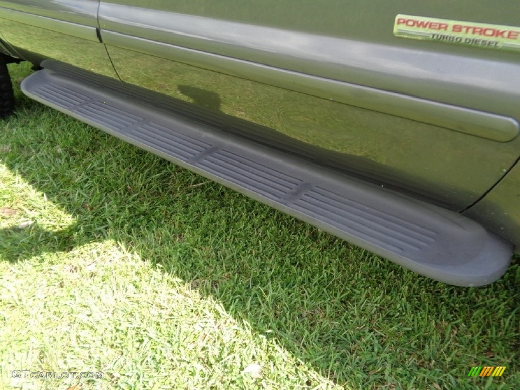 2003 F350 Super Duty Lariat Crew Cab 4x4 - Dark Shadow Grey Metallic / Medium Flint photo #42