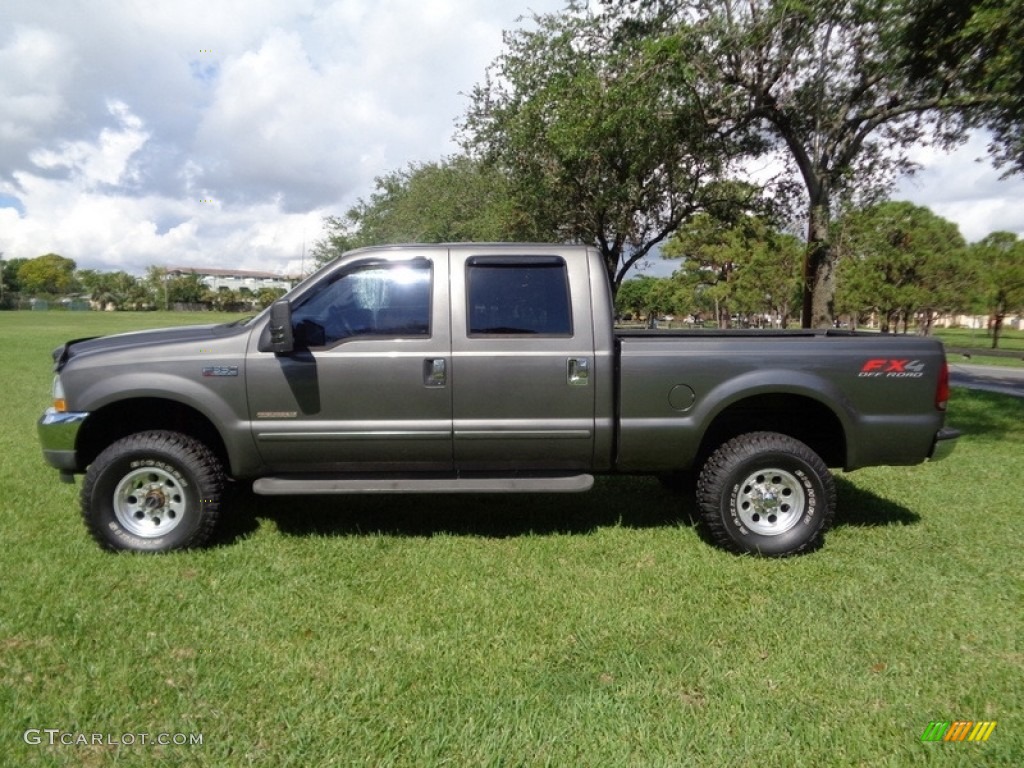 2003 F350 Super Duty Lariat Crew Cab 4x4 - Dark Shadow Grey Metallic / Medium Flint photo #47