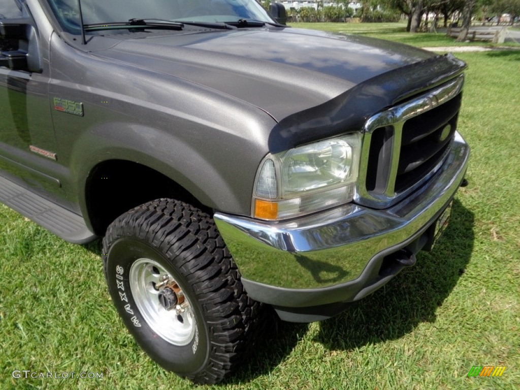 2003 F350 Super Duty Lariat Crew Cab 4x4 - Dark Shadow Grey Metallic / Medium Flint photo #69