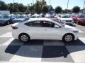 White - Elantra SE Photo No. 3