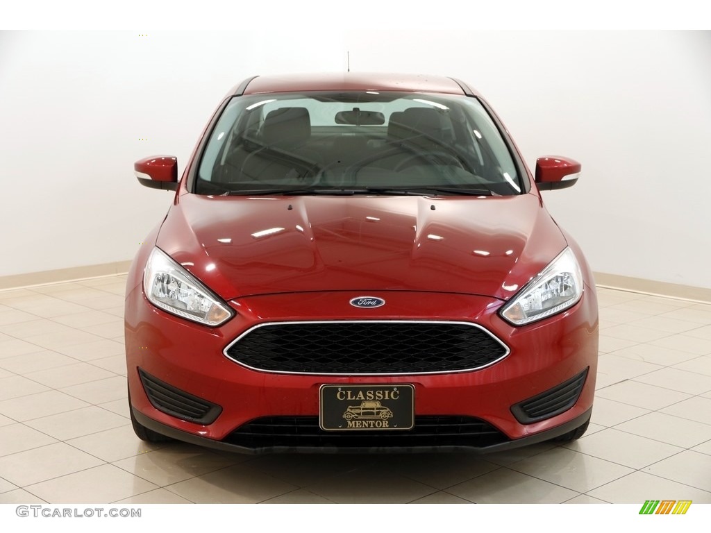 2015 Focus SE Sedan - Ruby Red Metallic / Charcoal Black photo #2