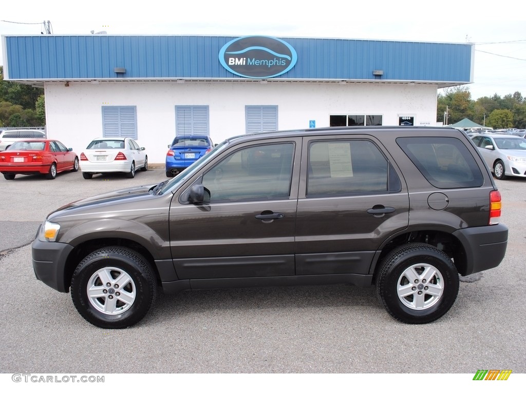 2007 Escape XLS - Dark Stone Metallic / Medium/Dark Pebble photo #2