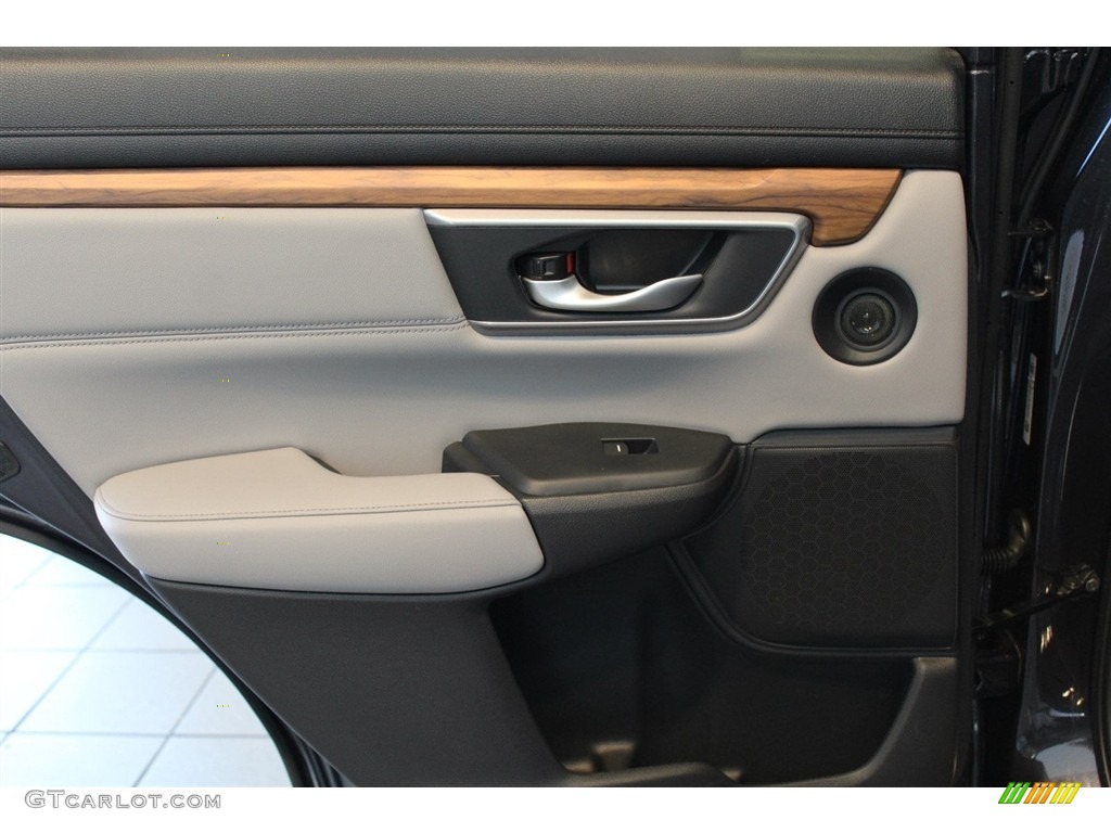2017 CR-V Touring - Gunmetal Metallic / Gray photo #29