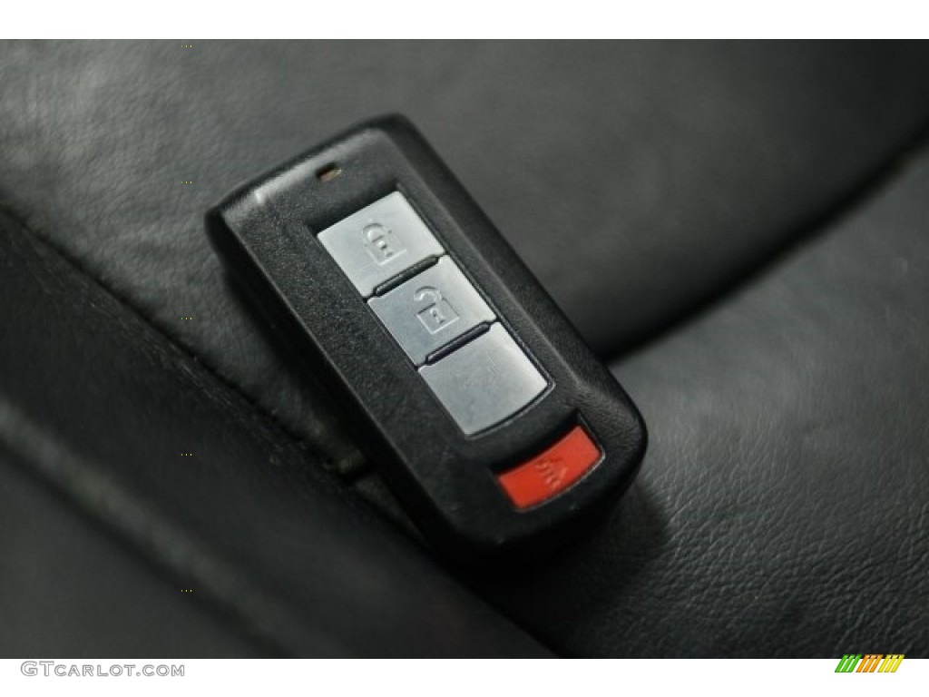 2010 Outlander GT 4WD - Cool Silver Metallic / Black photo #11