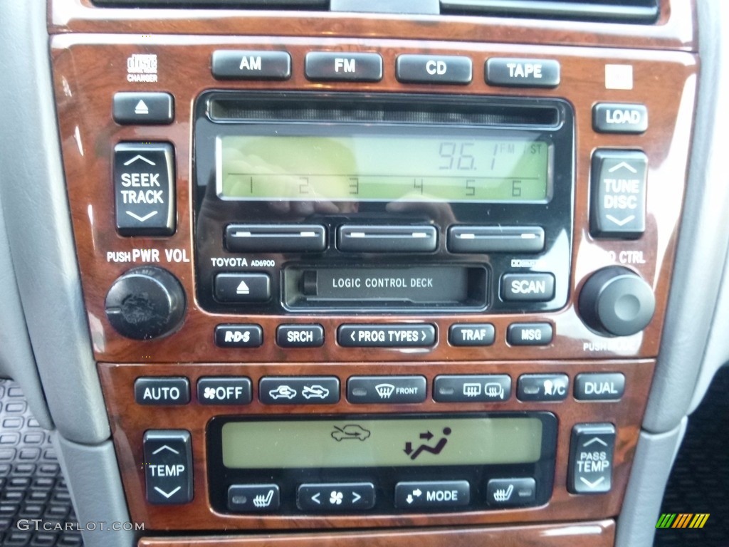 2001 Avalon XLS - Silver Spruce Metallic / Stone photo #26