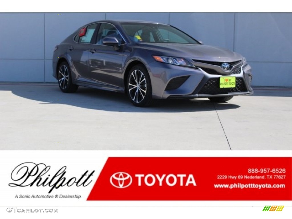 2018 Camry SE - Predawn Gray Mica / Black photo #1