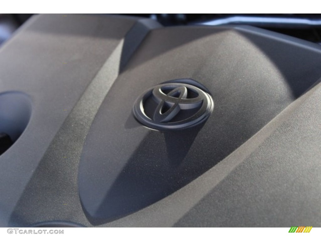 2018 Camry SE - Predawn Gray Mica / Black photo #23