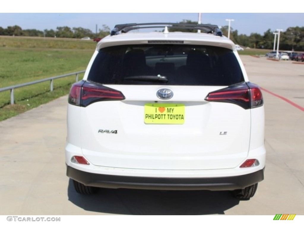 2018 RAV4 LE - Super White / Black photo #6