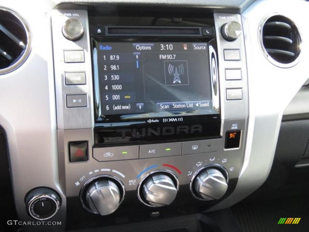 2018 Toyota Tundra XSP CrewMax 4x4 Controls Photo #123455877