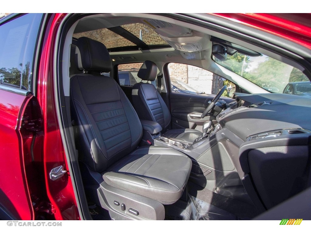 2015 Escape Titanium 4WD - Ruby Red Metallic / Charcoal Black photo #28