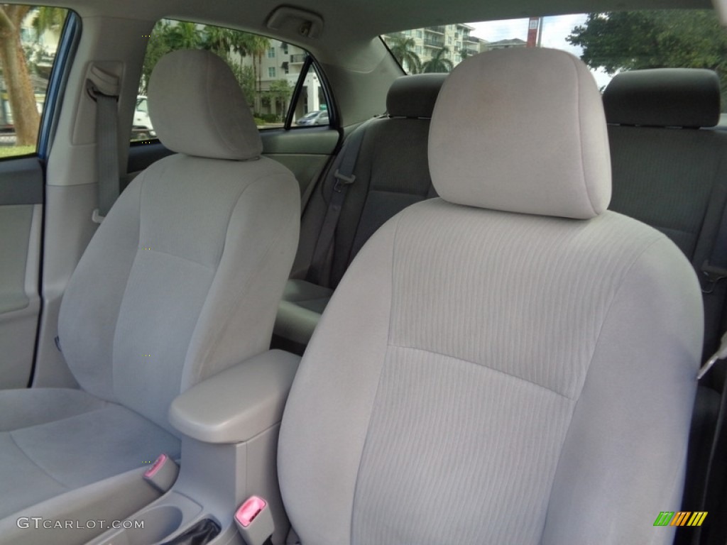 2010 Corolla LE - Blue Streak Metallic / Ash photo #30