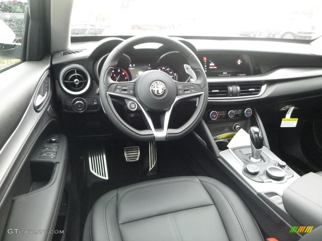 2018 Alfa Romeo Stelvio Sport AWD Black/Black Dashboard Photo #123458159
