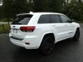 2018 Bright White Jeep Grand Cherokee Altitude 4x4  photo #6