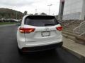 Blizzard White Pearl - Highlander XLE AWD Photo No. 7