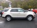2017 White Gold Ford Explorer XLT 4WD  photo #1