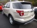 2017 White Gold Ford Explorer XLT 4WD  photo #3