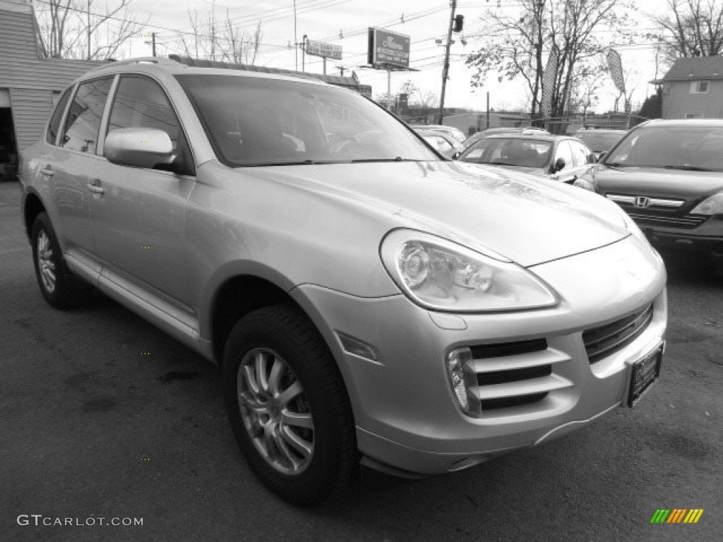 2008 Cayenne Tiptronic - Crystal Silver Metallic / Black photo #1