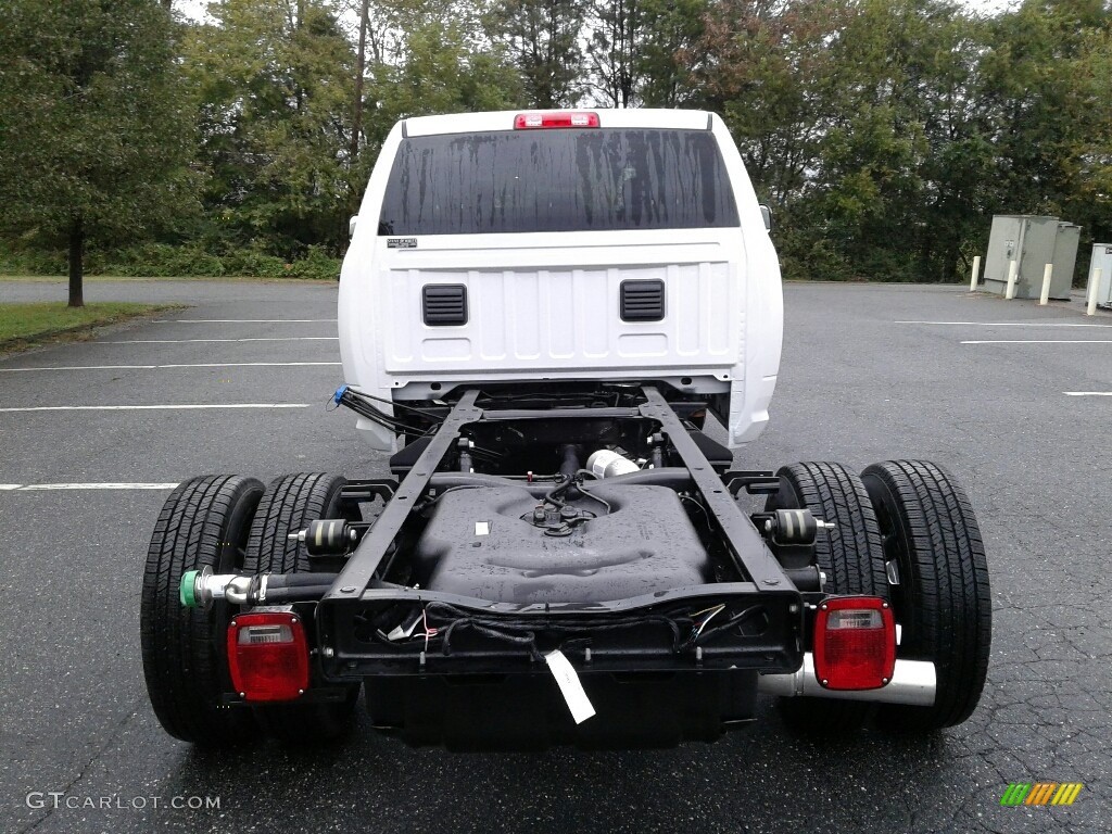 2018 3500 Tradesman Crew Cab 4x4 Chassis - Bright White / Black/Diesel Gray photo #8