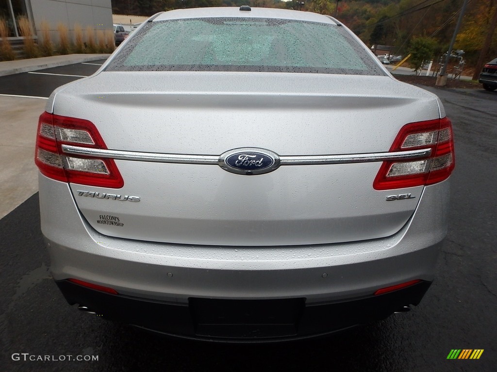 2015 Taurus SEL - Ingot Silver Metallic / Charcoal Black photo #3