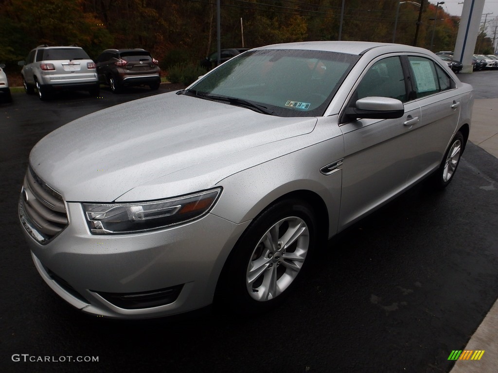 2015 Taurus SEL - Ingot Silver Metallic / Charcoal Black photo #6