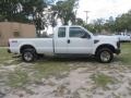 Oxford White - F250 Super Duty XL SuperCab 4x4 Photo No. 4