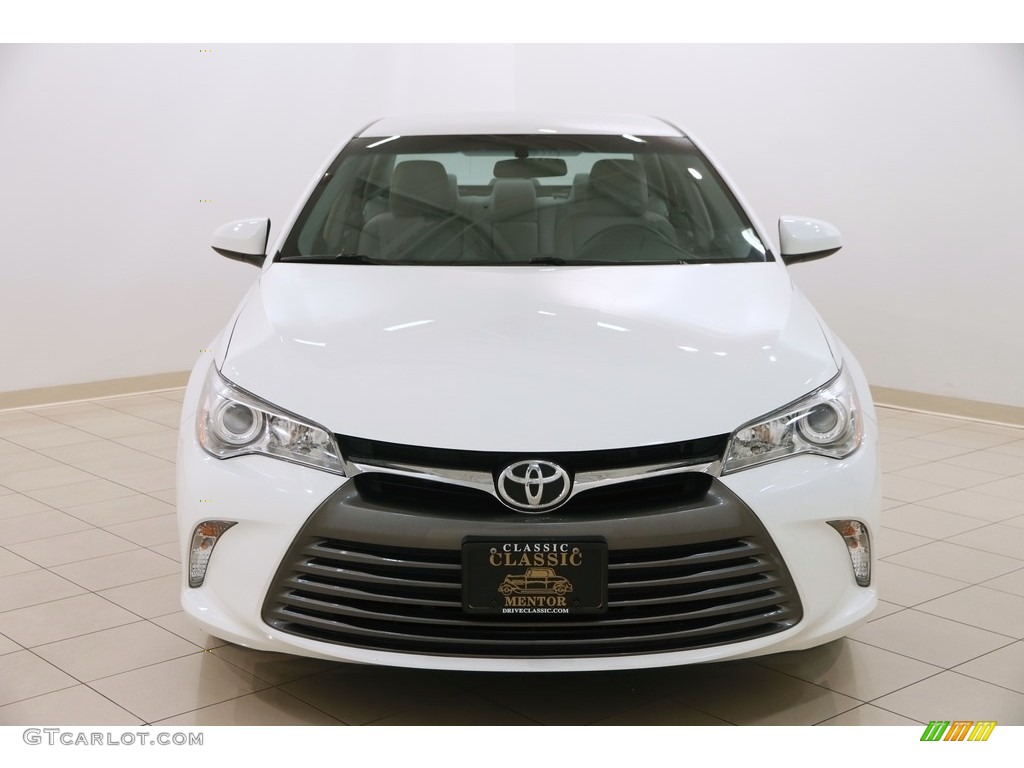 2015 Camry LE - Super White / Ash photo #2