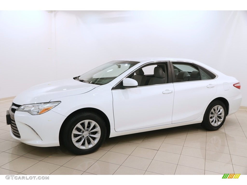 2015 Camry LE - Super White / Ash photo #3