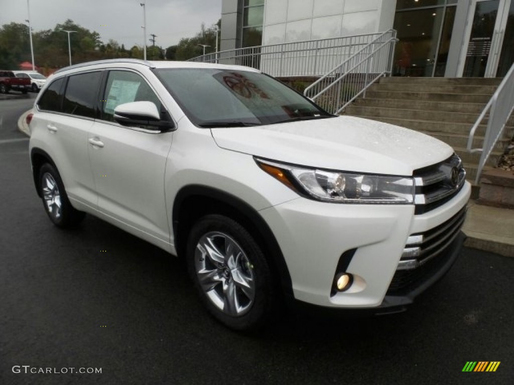 Blizzard White Pearl Toyota Highlander