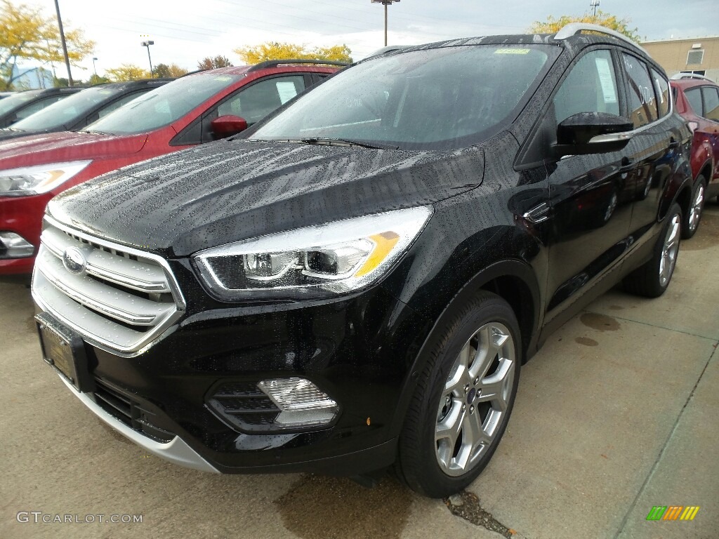 2018 Escape Titanium 4WD - Shadow Black / Charcoal Black photo #1