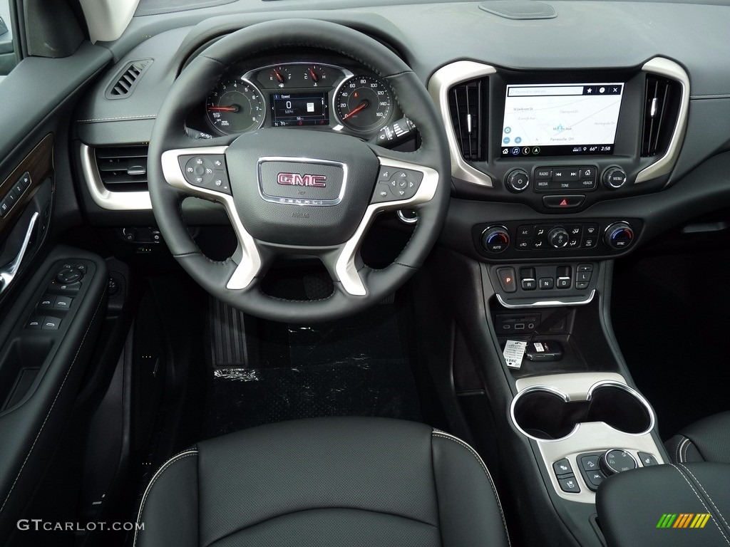 2018 GMC Terrain Denali AWD Dashboard Photos