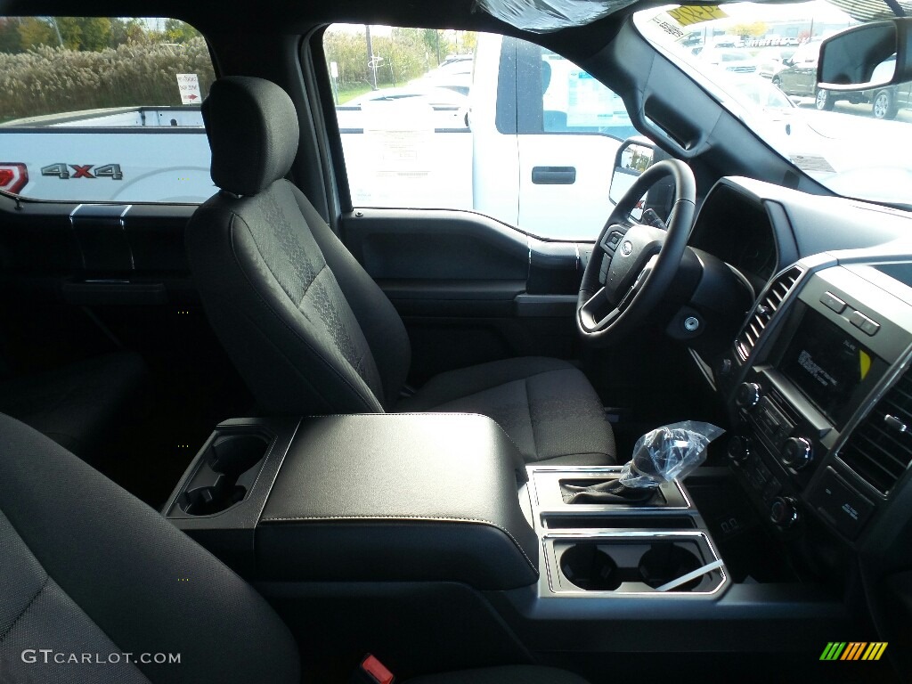 2018 F150 XLT SuperCrew 4x4 - Ingot Silver / Black photo #4