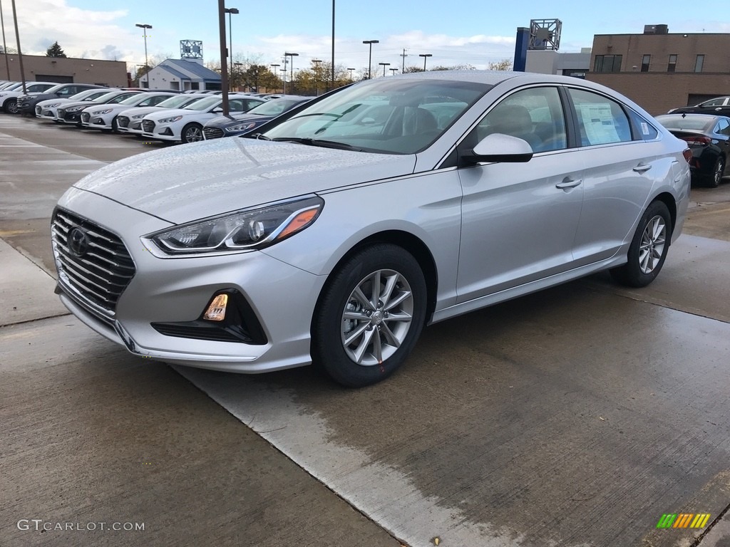 2018 Sonata SE - Symphony Silver / Gray photo #1