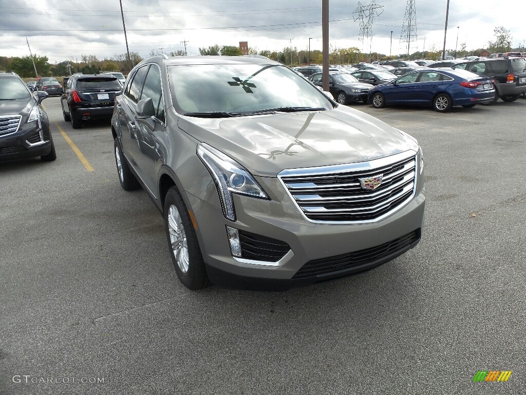 2018-bronze-dune-metallic-cadillac-xt5-awd-123469966-gtcarlot