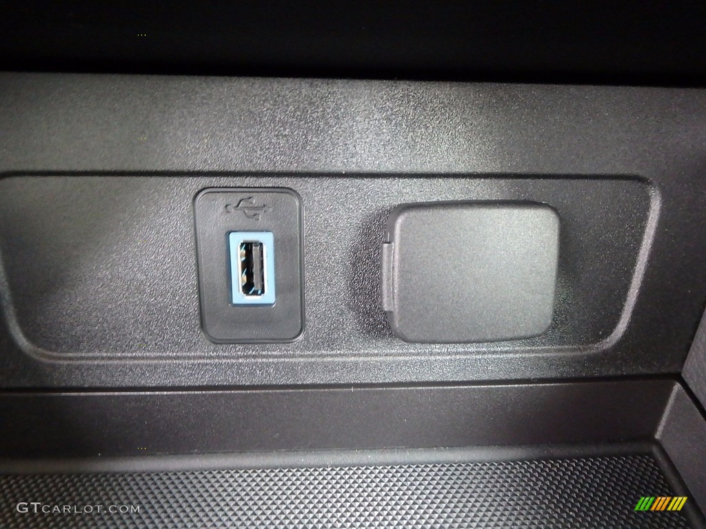 2018 Escape SE 4WD - Magnetic / Charcoal Black photo #19