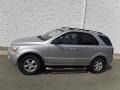 2009 Bright Silver Kia Sorento LX 4x4  photo #2