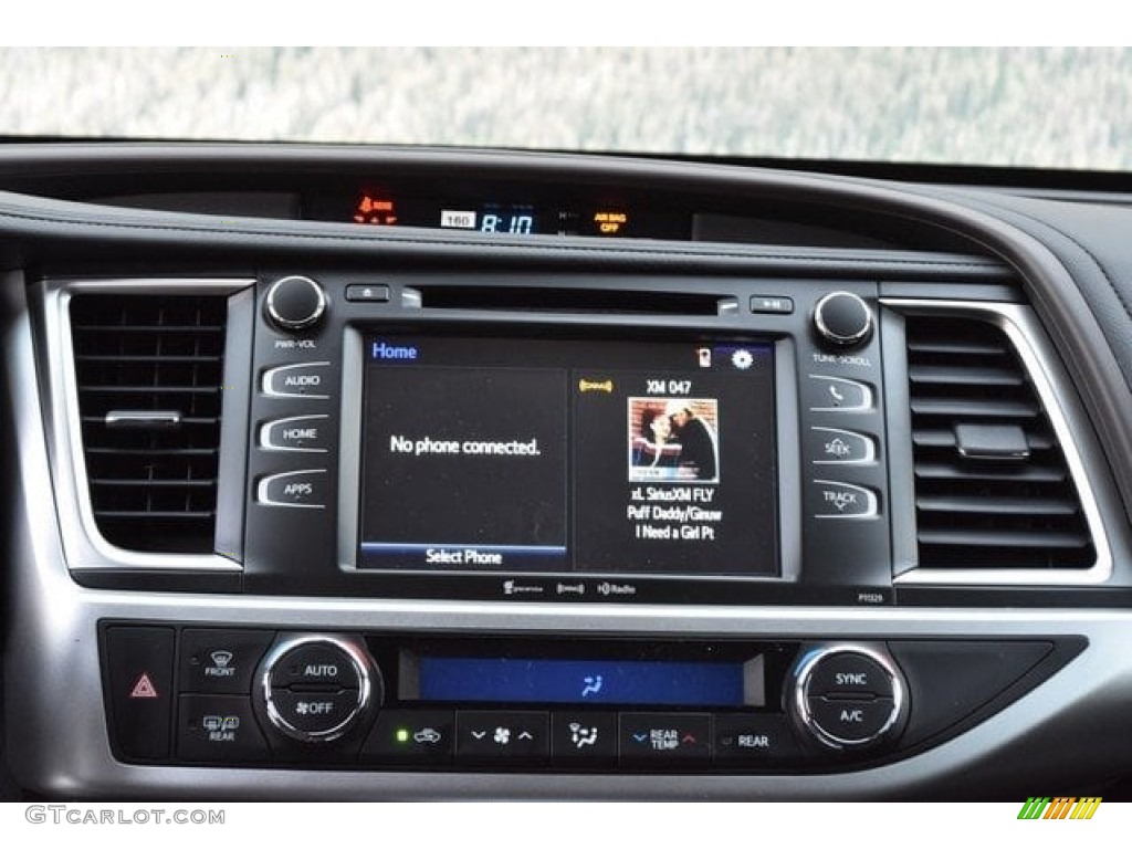 2018 Toyota Highlander LE AWD Controls Photo #123486757
