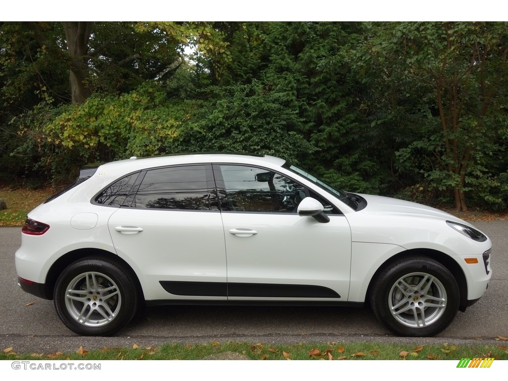 White 2017 Porsche Macan Standard Macan Model Exterior Photo #123486840